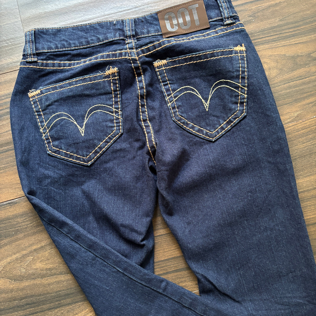 ‧₊˚♪ low rise bootcut (1)