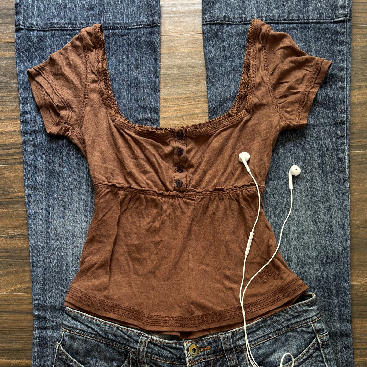 ‧₊˚♪ brown henley
